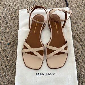 Margaux Women's flat sandal